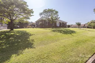 1280 Queensgate St, Gastonia, NC 28054 - Photo 26