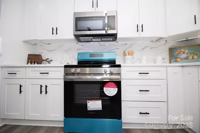 305 E Henry Street, Belmont, NC 28012 - Photo 12