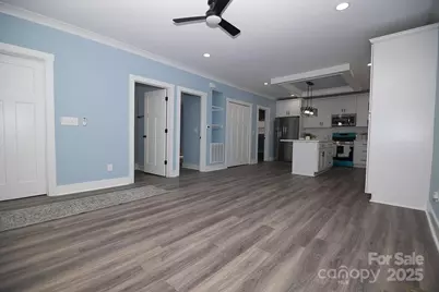 305 E Henry Street, Belmont, NC 28012 - Photo 10