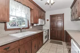 116 Deer Trail Rd, Statesville, NC 28677 - Photo 18