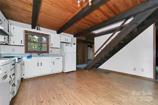 1152 Soquili Dr, Brevard, NC 28712 - Photo 10