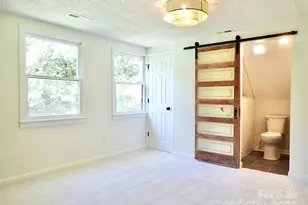 3921 Lake Rd, Charlotte, NC 28269 - Photo 28