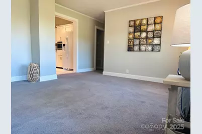 2202 16th Avenue NE, Hickory, NC 28601 - Photo 12