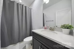 2148 Nims Village Dr, Fort Mill, SC 29715 - Photo 32