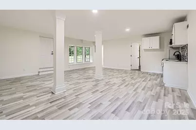 1224 E Woodlawn Road, Charlotte, NC 28209 - Photo 36