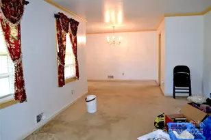 405 Wesley Heights Dr, Albemarle, NC 28001 - Photo 12