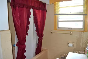 405 Wesley Heights Dr, Albemarle, NC 28001 - Photo 26