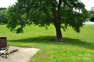 405 Wesley Heights Dr, Albemarle, NC 28001 - Photo 10