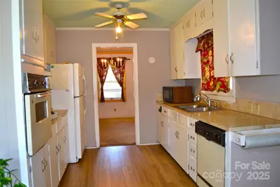 405 Wesley Heights Drive, Albemarle, NC 28001 - Photo 16