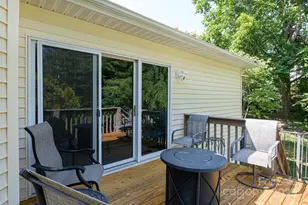 100 Bayberry Way, Hendersonville, NC 28739 - Photo 32