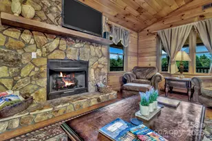 264 Moonbeam Ln, Clyde, NC 28721 - Photo 8