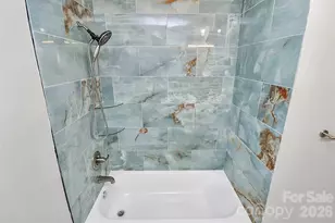 1300 Queens Rd, Charlotte, NC 28207 - Photo 12