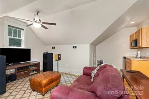 105 Blackberry Ridge, Waynesville, NC 28786 - Photo 28