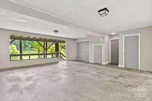 386 Country Club Dr, Canton, NC 28716 - Photo 30