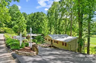 386 Country Club Dr, Canton, NC 28716 - Photo 6