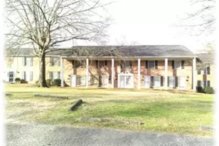 153 West End St, Chester, SC 29706 - Photo 2