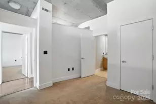 505 E 6th St, Charlotte, NC 28202 - Photo 36