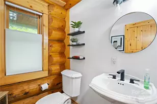 205 Chestnut Vlg, Mars Hill, NC 28754 - Photo 18