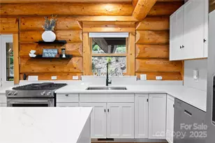 205 Chestnut Vlg, Mars Hill, NC 28754 - Photo 16