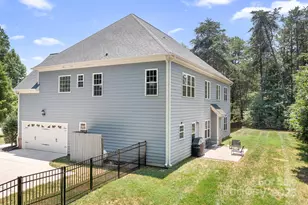 738 Kemp Rd, Mooresville, NC 28117 - Photo 14