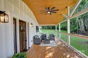 142 Gillespie Cir, Brevard, NC 28712 - Photo 2