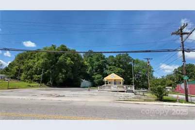 200 Dearborn Street, Great Falls, SC 29055 - Photo 2