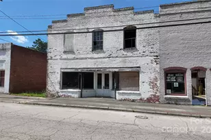 314 Dearborn St, Great Falls, SC 29055 - Photo 1