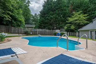 2410 Monticello Dr, Gastonia, NC 28056 - Photo 32