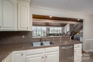 2410 Monticello Dr, Gastonia, NC 28056 - Photo 12