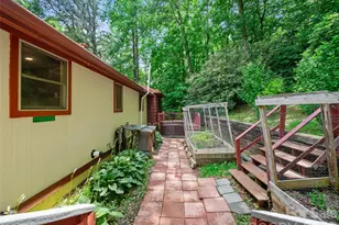 125 Heartland Ln, Burnsville, NC 28714 - Photo 16