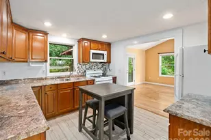 125 Heartland Ln, Burnsville, NC 28714 - Photo 6