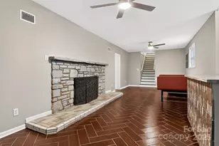 3127 N Center St, Hickory, NC 28601 - Photo 30