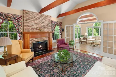 842 Rickel Drive, Hendersonville, NC 28739 - Photo 4