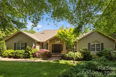 842 Rickel Drive, Hendersonville, NC 28739 - Photo 1