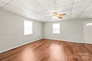 1113 W 4th Ave, Gastonia, NC 28052 - Photo 8