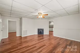 1113 W 4th Ave, Gastonia, NC 28052 - Photo 6