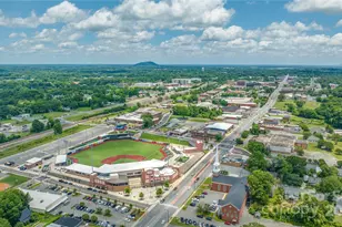 1113 W 4th Ave, Gastonia, NC 28052 - Photo 36