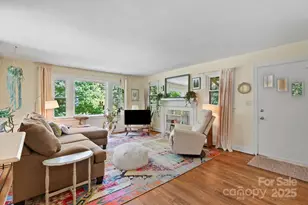 1215 Upper Brush Creek Rd, Fairview, NC 28730 - Photo 8