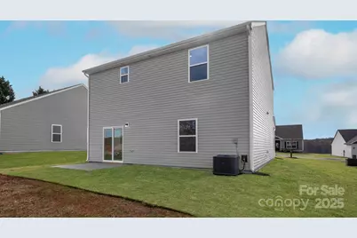 1041 Russell Drive, Winston Salem, NC 27127 - Photo 4