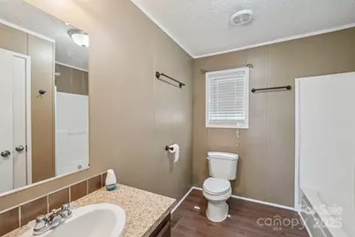 1069 Heather Glen Drive, Catawba, NC 28609 - Photo 14