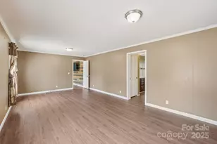 1069 Heather Glen Dr, Catawba, NC 28609 - Photo 6