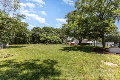 309 E Main Street, Lattimore, NC 28089 - Photo 38