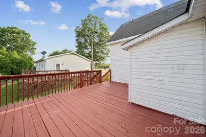 411 S Central Avenue, Landis, NC 28088 - Photo 22