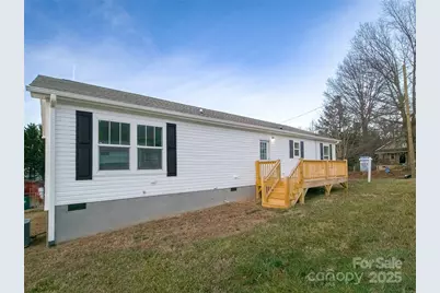 126 Fountain Way, Swannanoa, NC 28778 - Photo 4