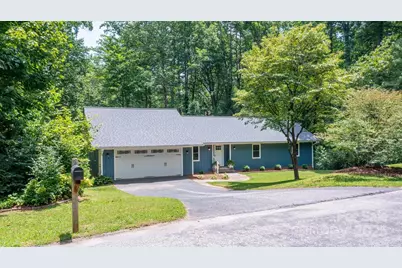 104 Britton Avenue, Hendersonville, NC 28791 - Photo 1