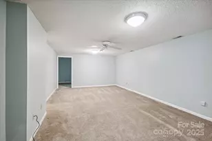 104 Britton Ave, Hendersonville, NC 28791 - Photo 32