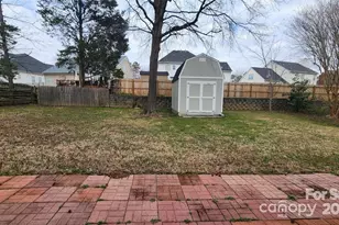 10607 Old Bridge Ln, Charlotte, NC 28269 - Photo 42