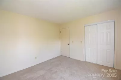 35 Capri Lane #11-C, Hendersonville, NC 28791 - Photo 16