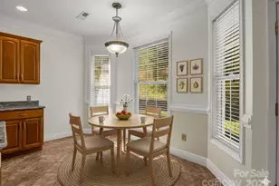 124 Shadow View Dr, Leicester, NC 28748 - Photo 4