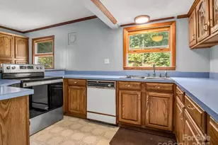 1111 Bills Creek Rd, Lake Lure, NC 28746 - Photo 10